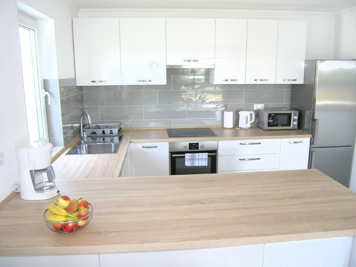 Apartmani Krajinovic 크르크 외부 사진