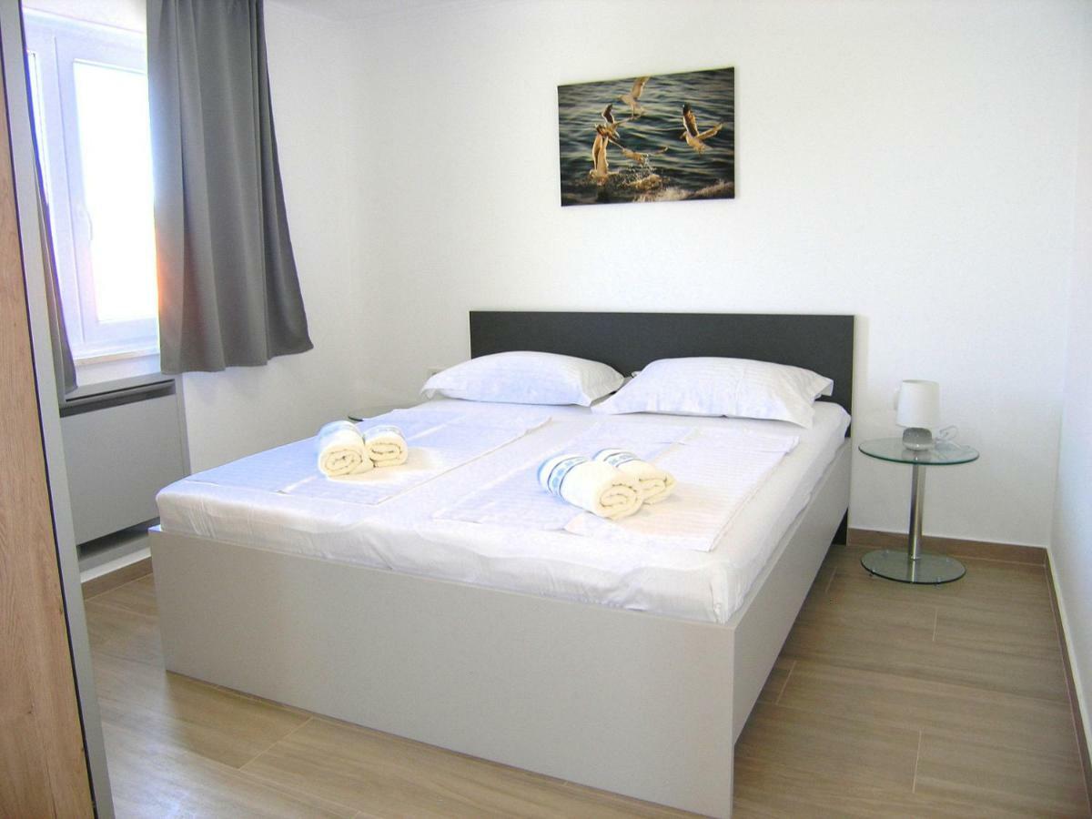 Apartmani Krajinovic 크르크 외부 사진