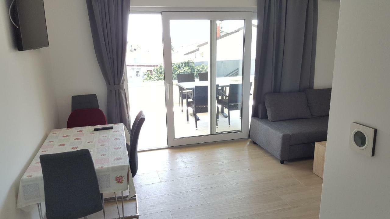Apartmani Krajinovic 크르크 외부 사진